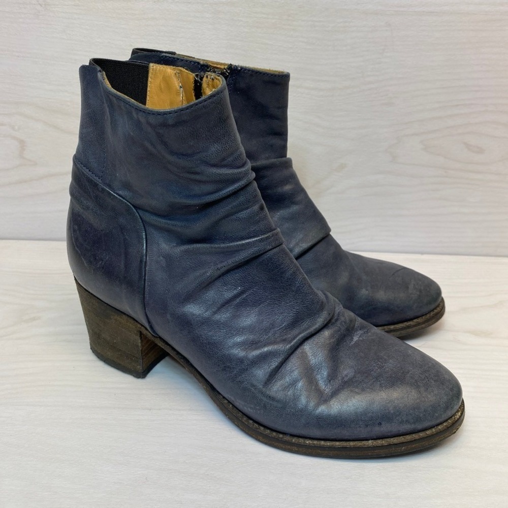Gidigio Womens 37.5 Ankle Boots Slouchy Navy Blue Leather Italian Block Heel Zip